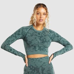 Gymshark ADAPT CAMO SEAMLESS LONG SLEEVE CROP TOP